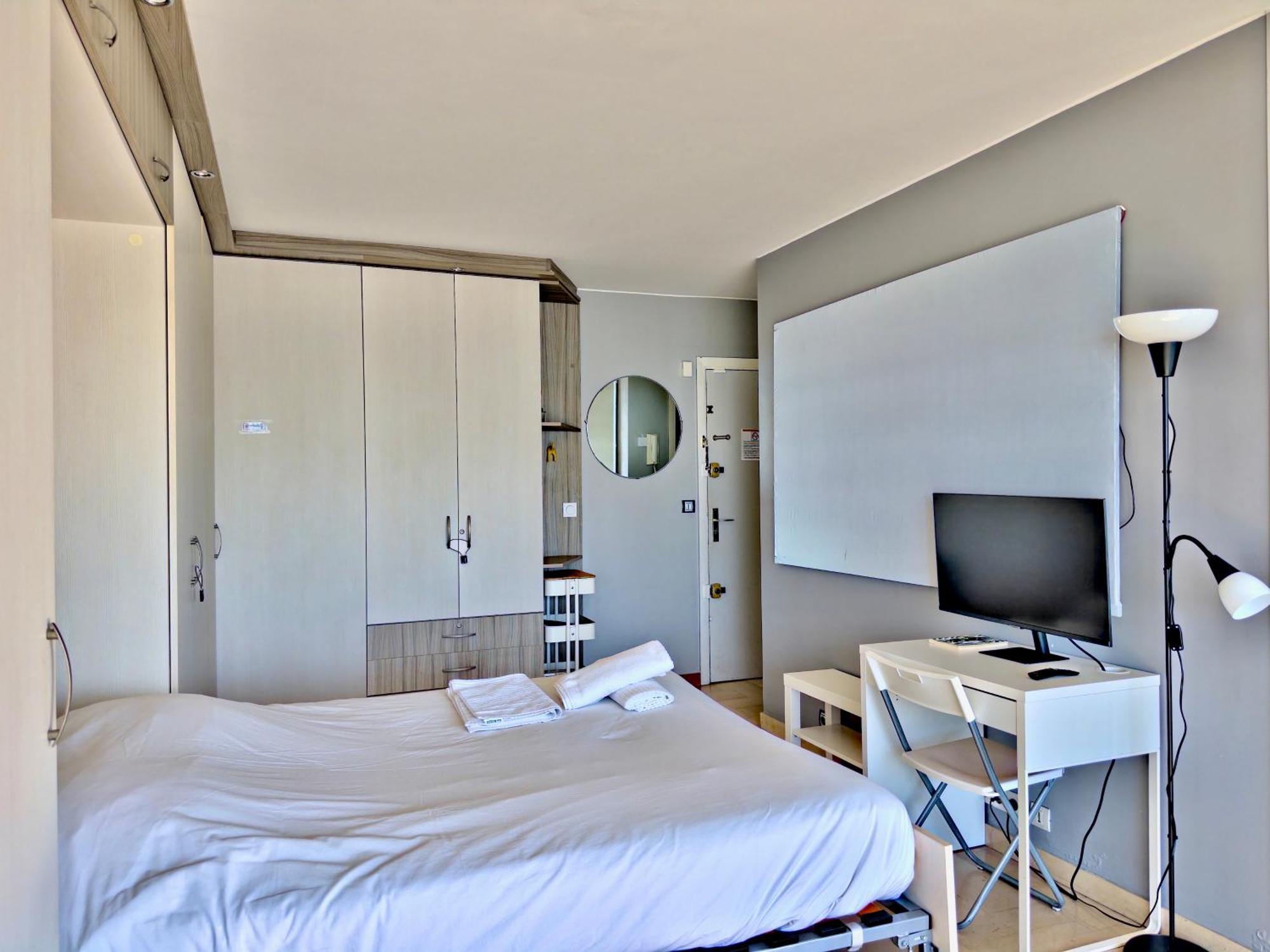 Panoramic Sea View Studio 24H Checkin Кань-сюр-Мер Экстерьер фото